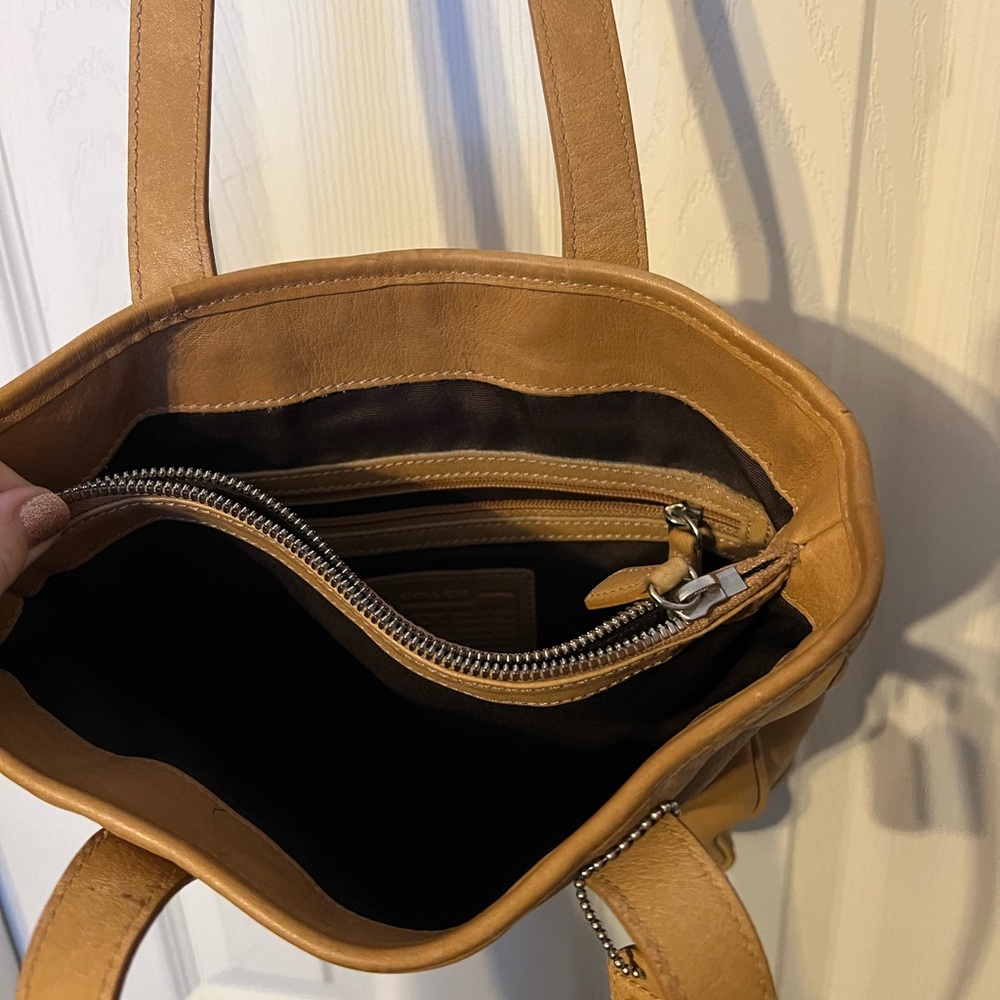 Vintage 1992 Coach Hampton Lunch Tote Tan Leather | Needs Repair - Picture 4 of 12
